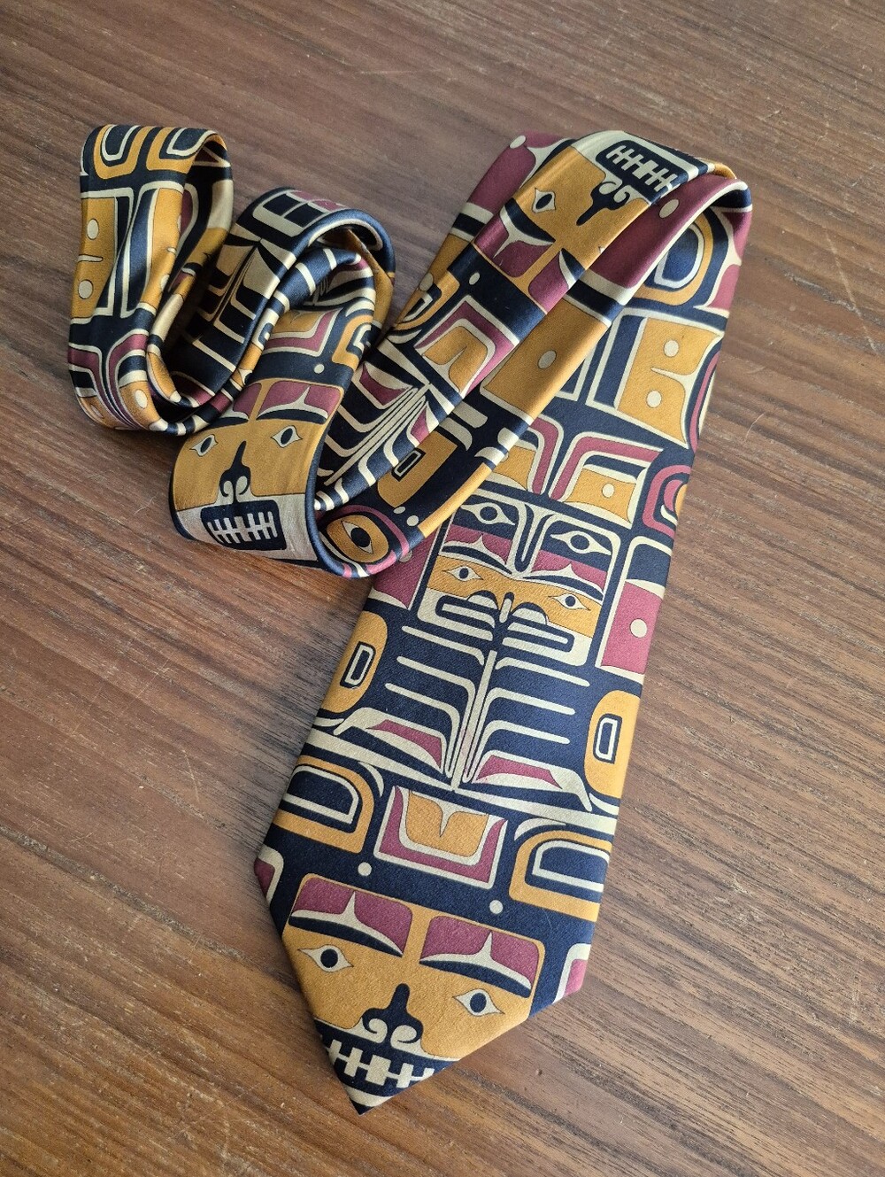 Northwest Totem print mens tie